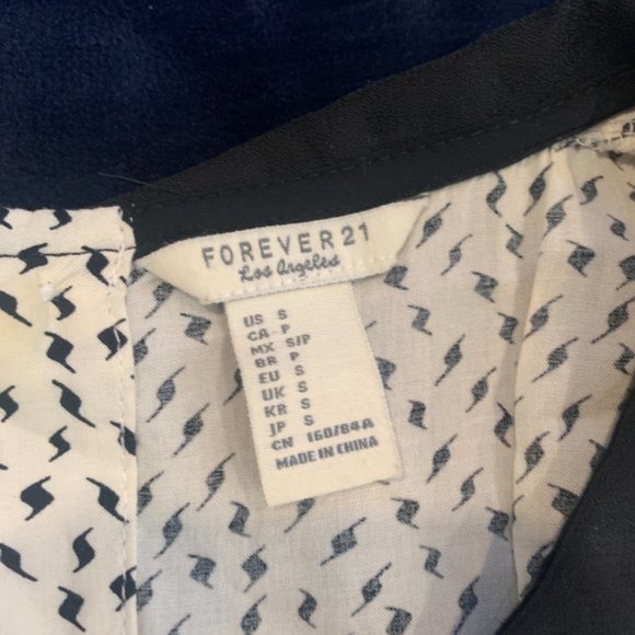 Forever 21 peter-pan collar dress - Picture 2 of 14